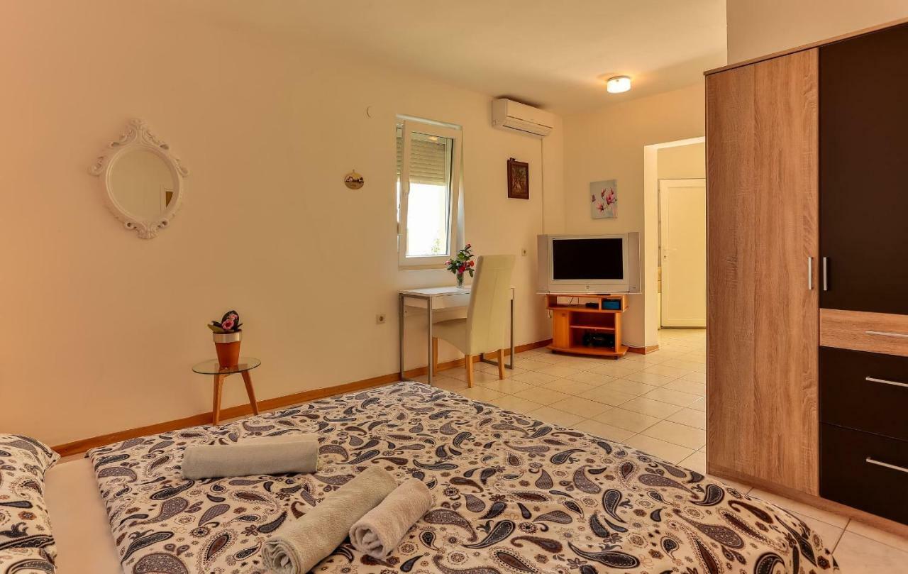 Apartments Dora Victoria Dream メドゥリン エクステリア 写真